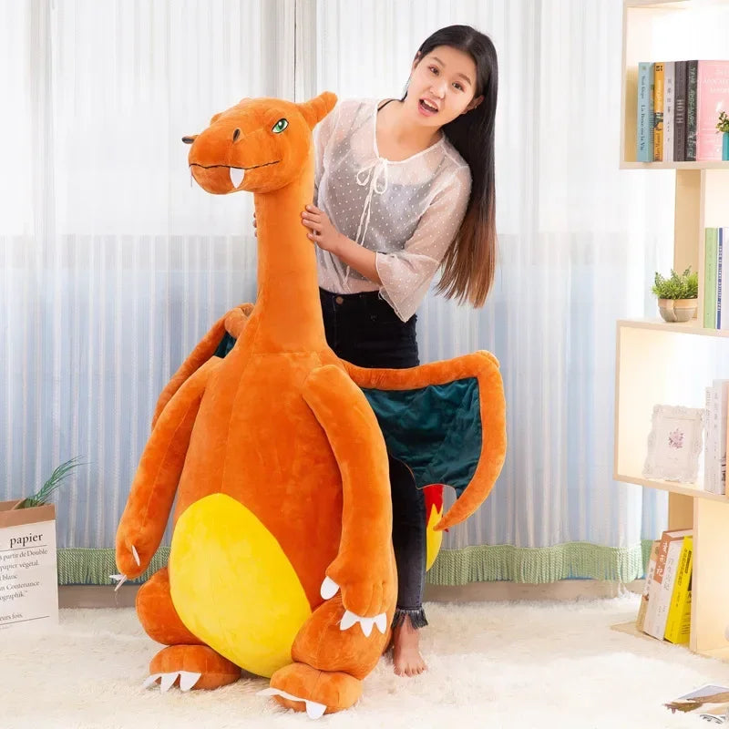 Charizard de peluche de 60cm.
